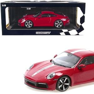 1:18 Porsche 911 Carrera 4S Carmine Red 2019 Diecast Model Minichamps 155067326